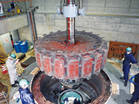 発電機分解作業